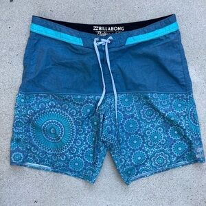 Men's Billabong Board Shorts Multicolor Floral 36 Cotton Blend Beach Surf Swim